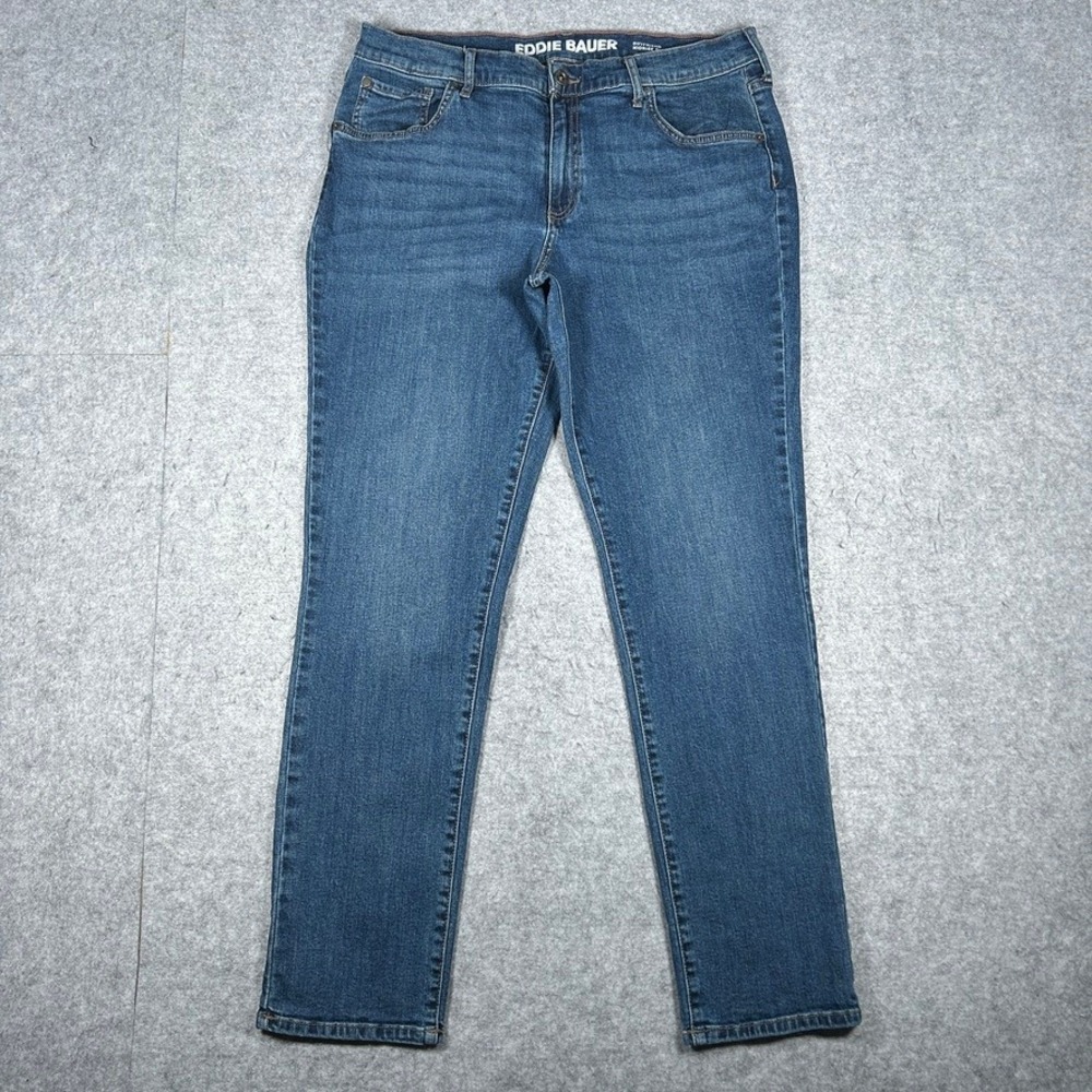 Eddie Bauer denim jeans Women 12 Blue Boyfriend Midrise Slim Stretch Casual